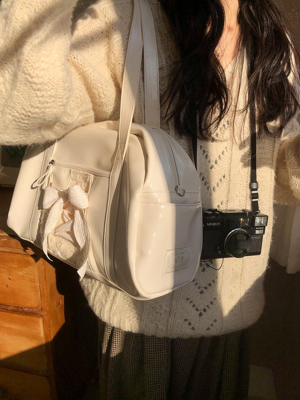 DAILY RIBBON GYM BAG_CREAM (Pre Order)